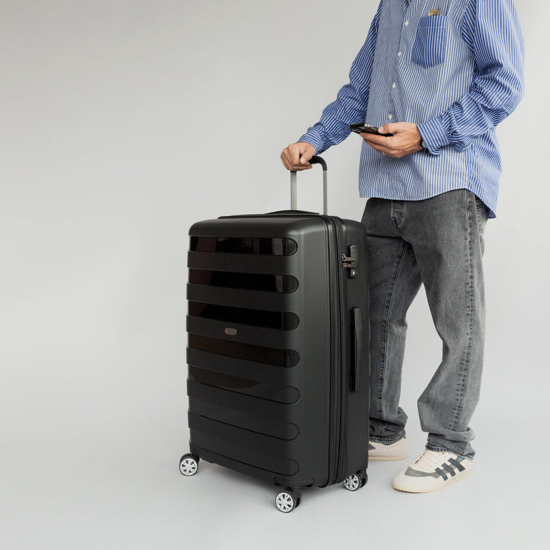 Air Canada Luggage Air Canada Eerie Hardside Large Expandable Luggage