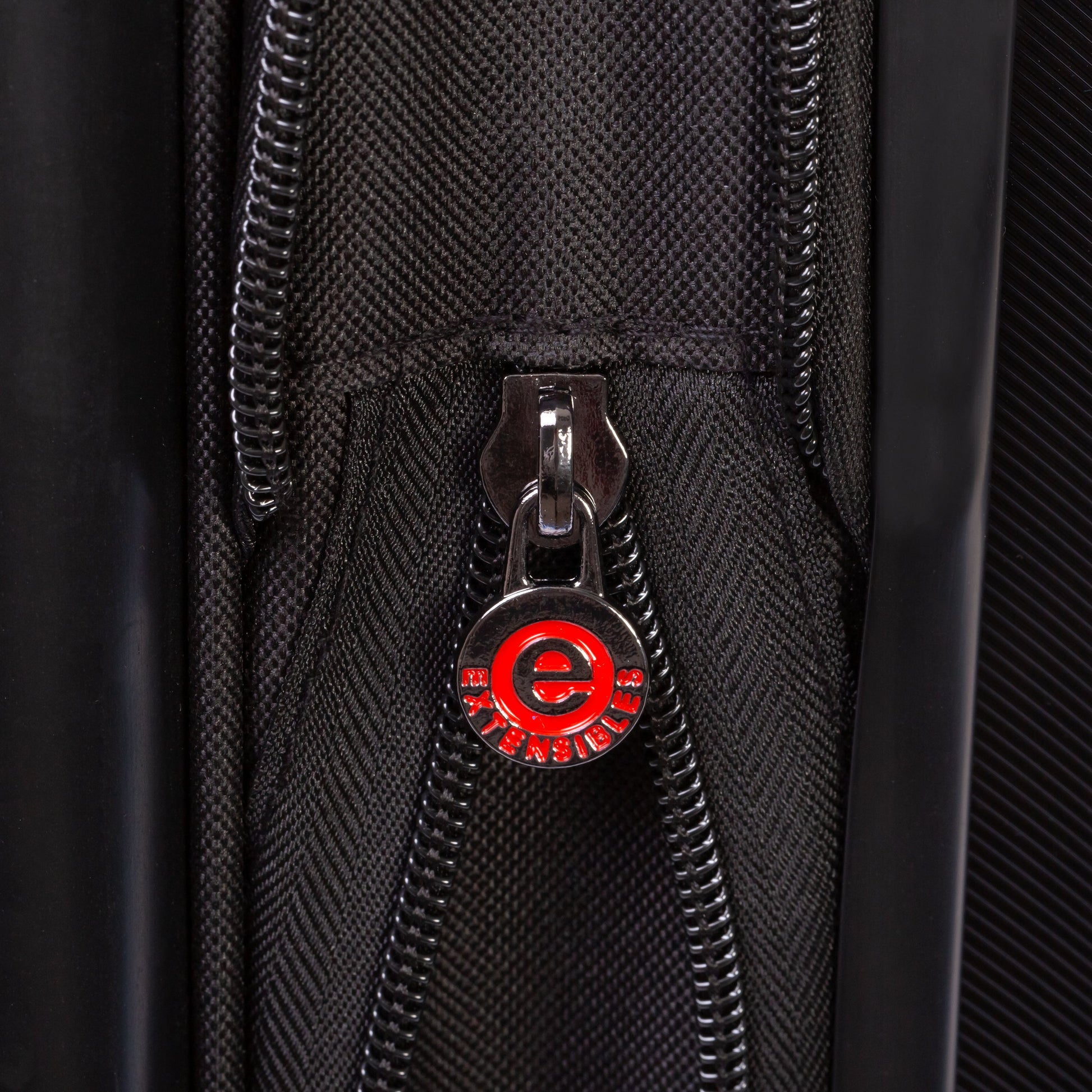 Air Canada Luggage Black Air Canada Escape Hardside 3-Piece Luggage Set