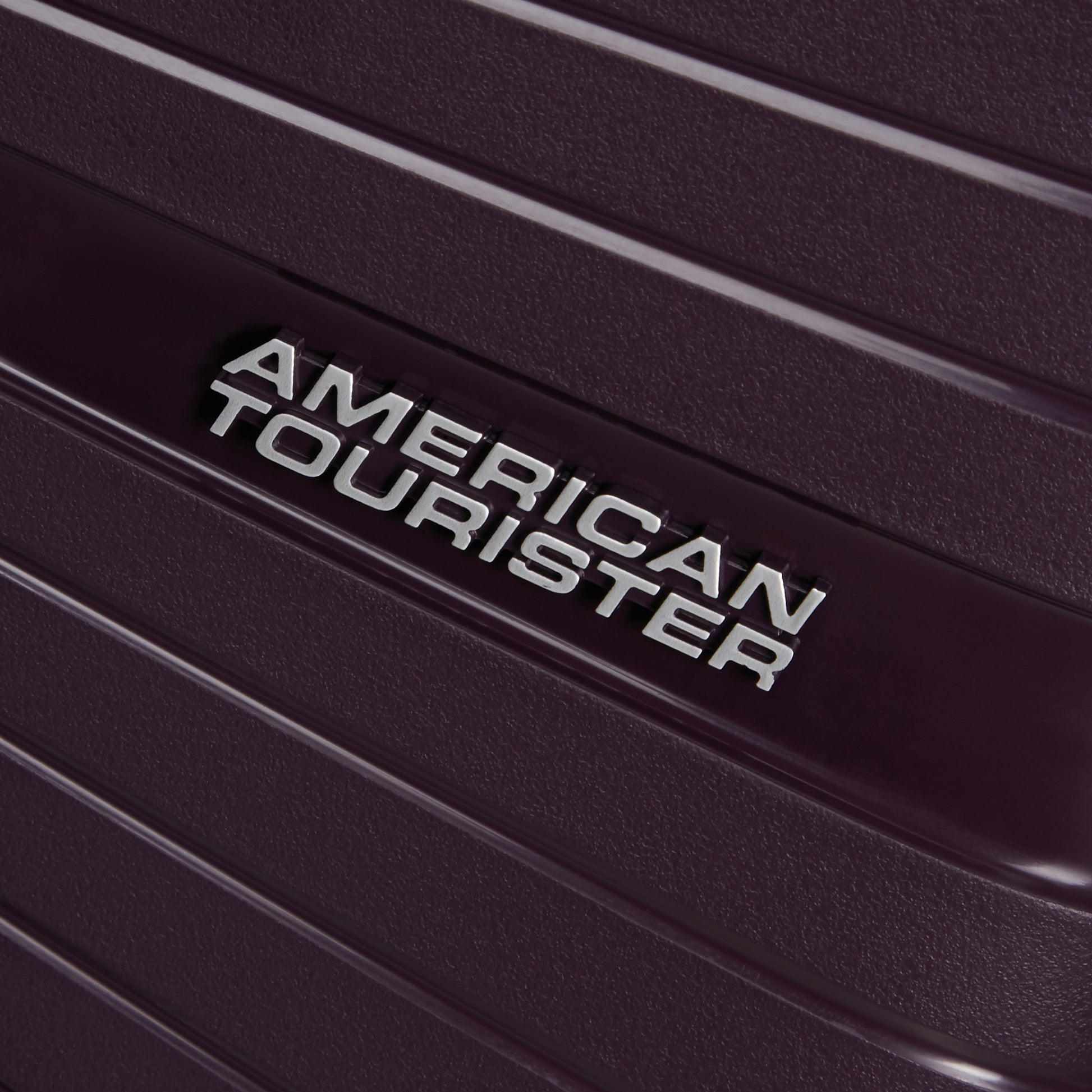 American Tourister Luggage American Tourister Airconic 3 Piece Nested Spinner Luggage Set