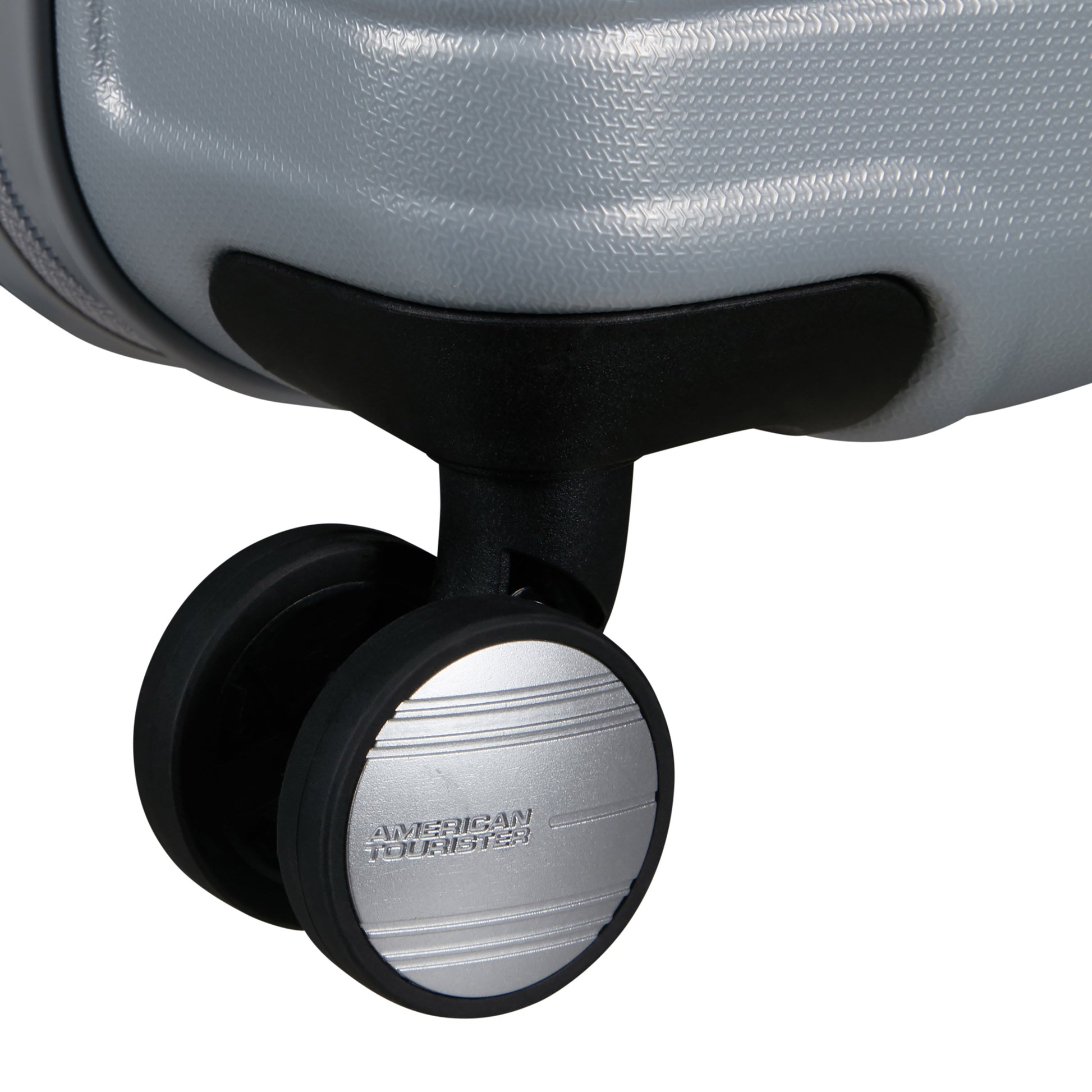 American Tourister Luggage American Tourister High Turn Spinner Carry-On Luggage