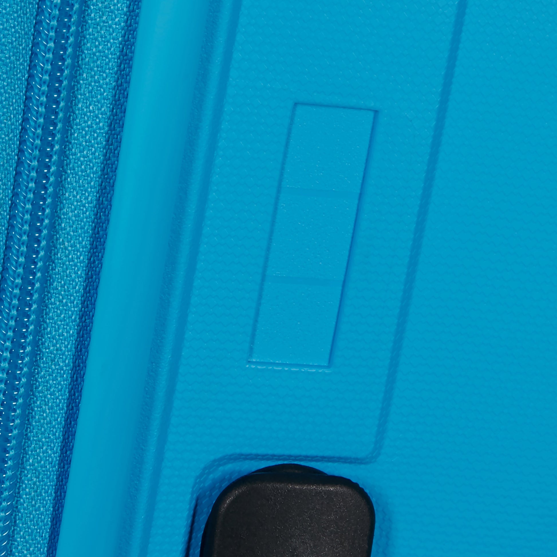 American Tourister Luggage American Tourister Rejoy Spinner Expandable Medium Luggage