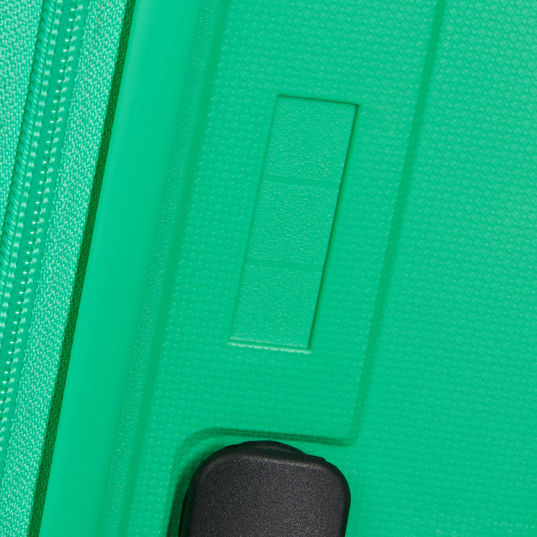 American Tourister Luggage American Tourister Rejoy Spinner Expandable Medium Luggage
