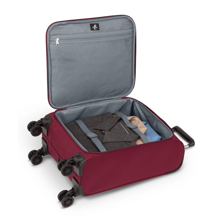 Atlantic Luggage Atlantic Artisan III Spinner Carry-On Luggage