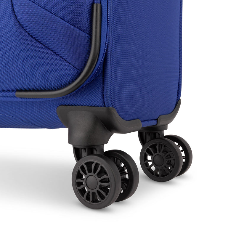 Atlantic Luggage Atlantic Artisan III Spinner Carry-On Luggage