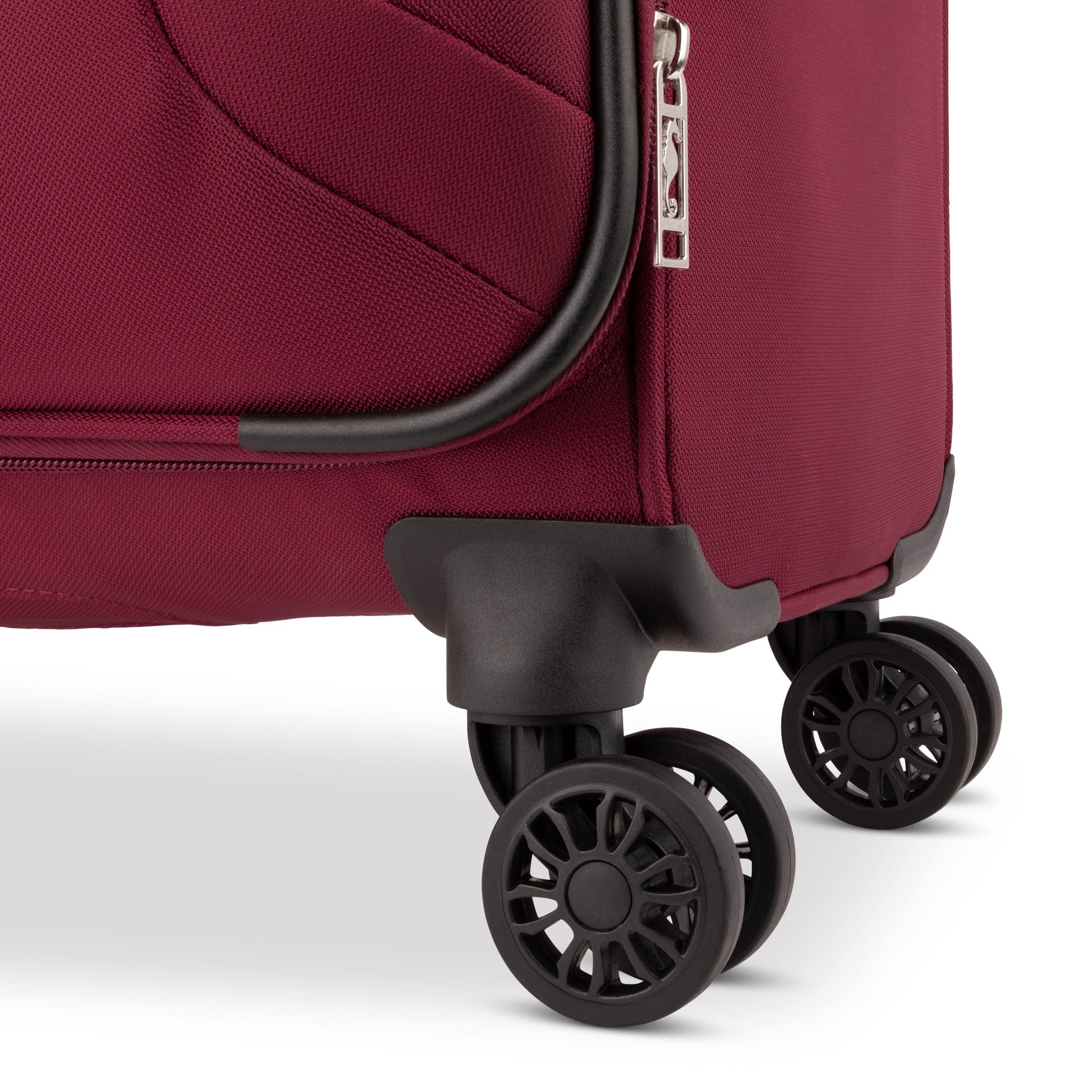 Atlantic Luggage Atlantic Artisan III Spinner Medium Expandable Luggage