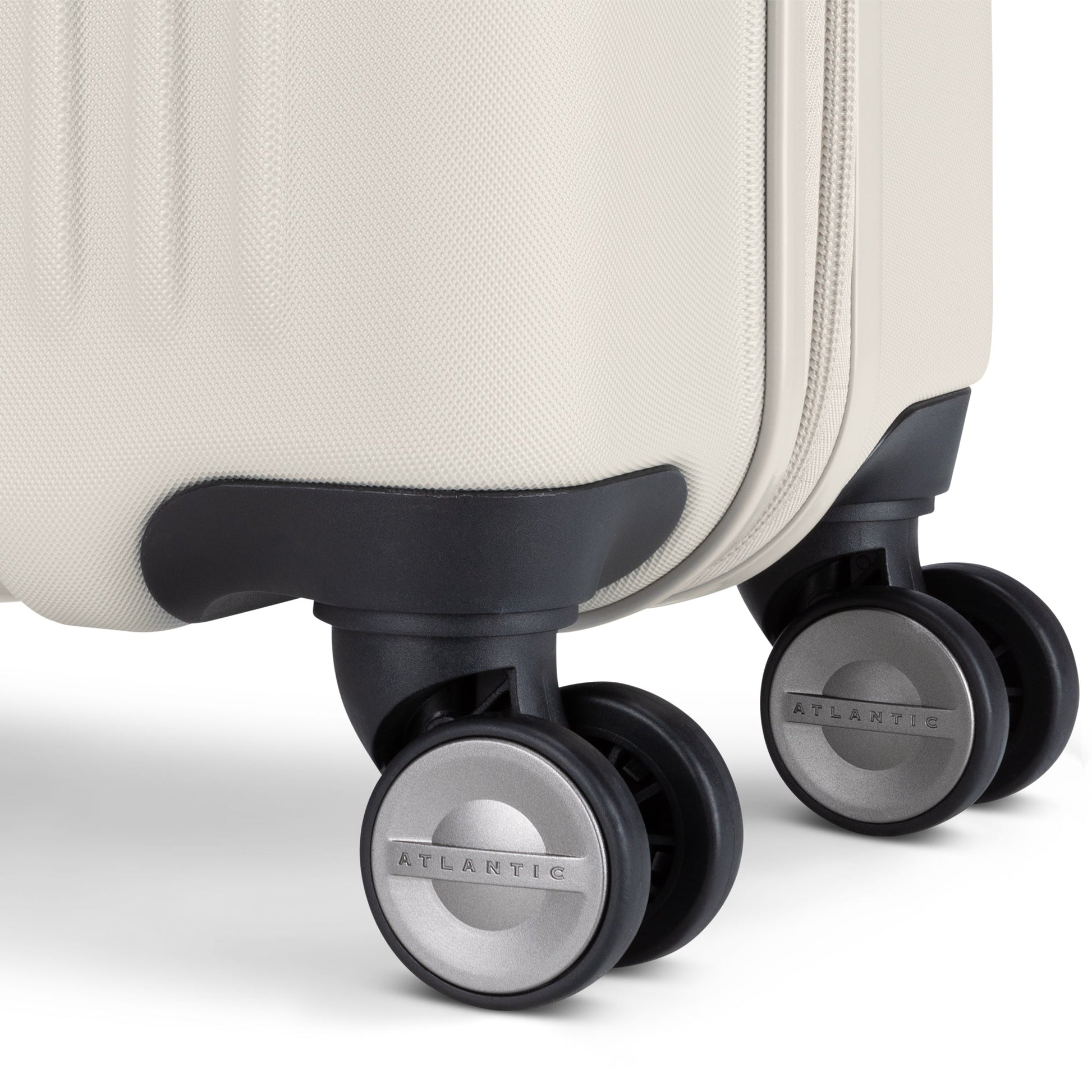 Atlantic Luggage Atlantic Propeller Carry-On Luggage