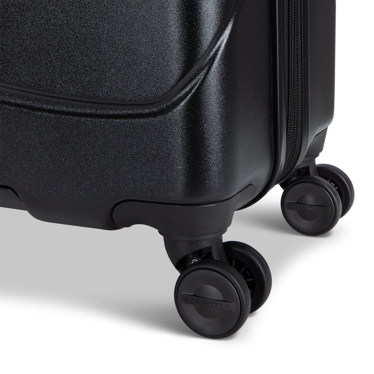 Atlantic Luggage Atlantic Transmarine 24" Expandable Upright Luggage
