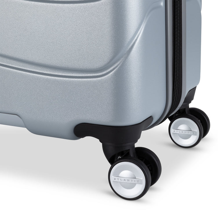 Atlantic Luggage Atlantic Transmarine 28" Expandable Upright Luggage