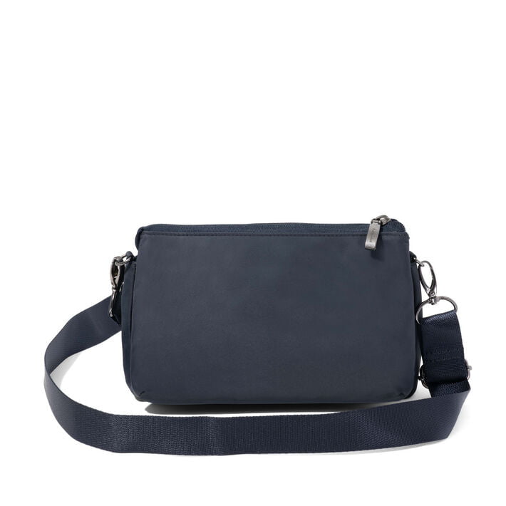 Baggallini Cross-Body Bag Baggallini Perry Crossbody
