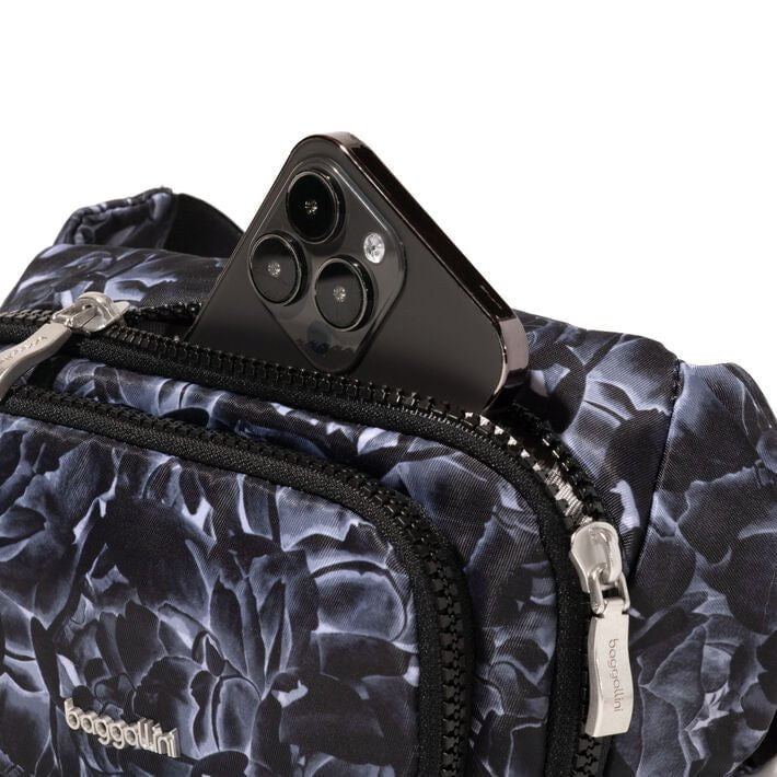 Baggallini Waist Pouches Divine Rose Baggallini On The Go Belt Bag Waist Pack - Divine Rose