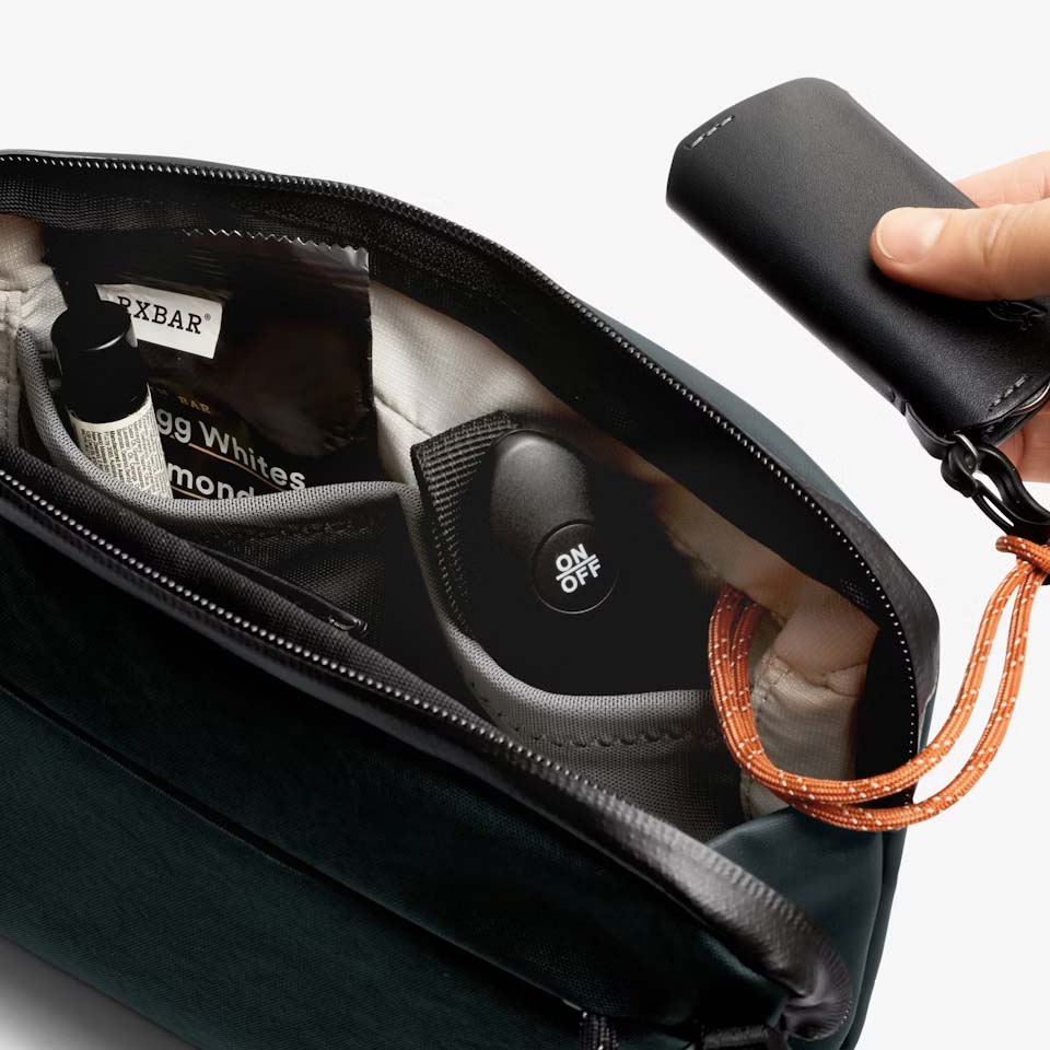 Bellroy Cross-Body Bag Bellroy Venture Travel Crossbody