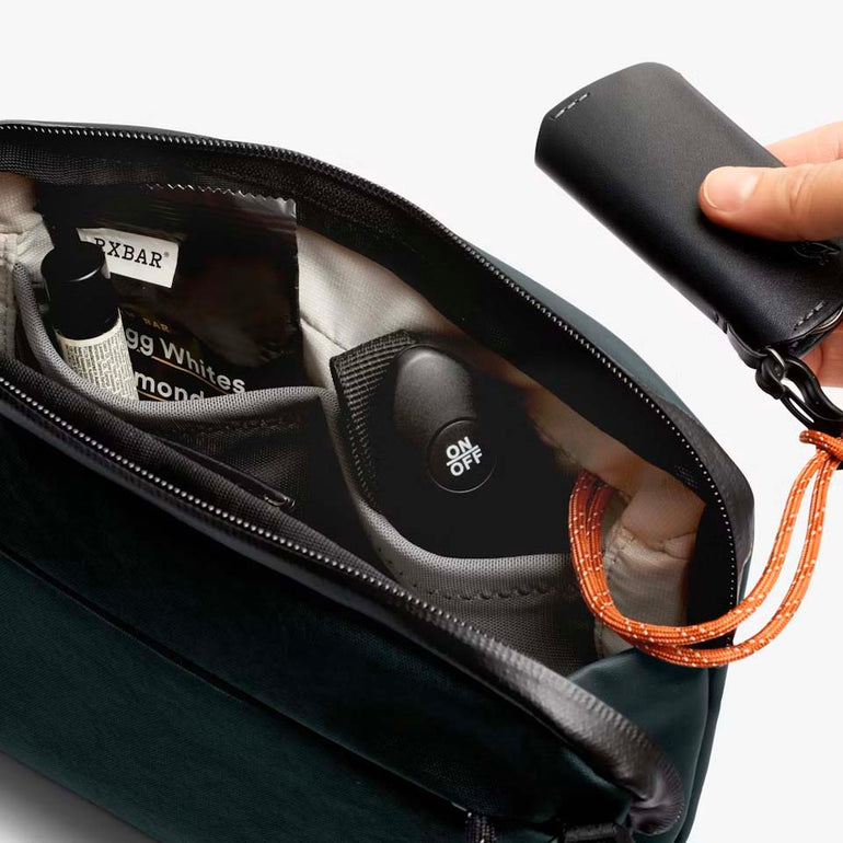 Bellroy Cross-Body Bag Bellroy Venture Travel Crossbody