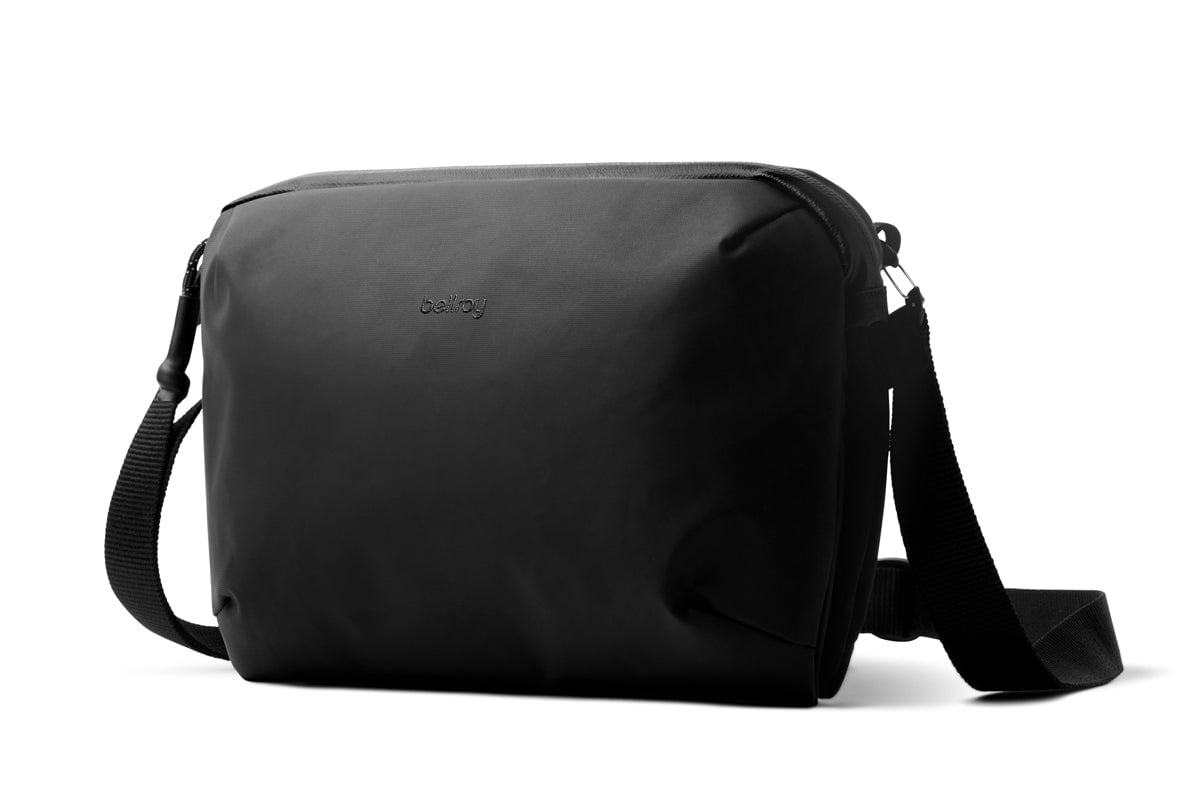 Bellroy Cross-Body Bag Jet Black Bellroy Venture Travel Crossbody