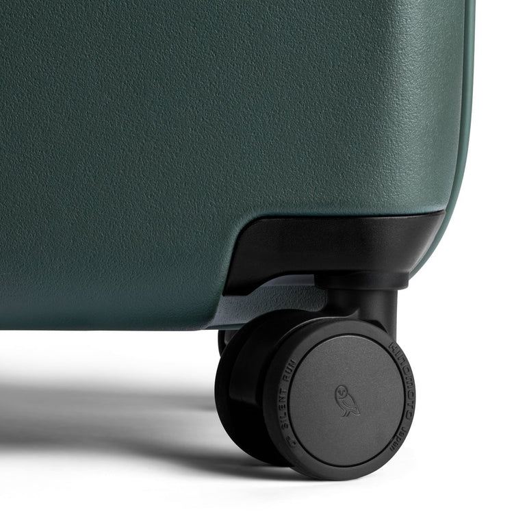 Bellroy Luggage Bellroy Transit Carry-On Plus Luggage