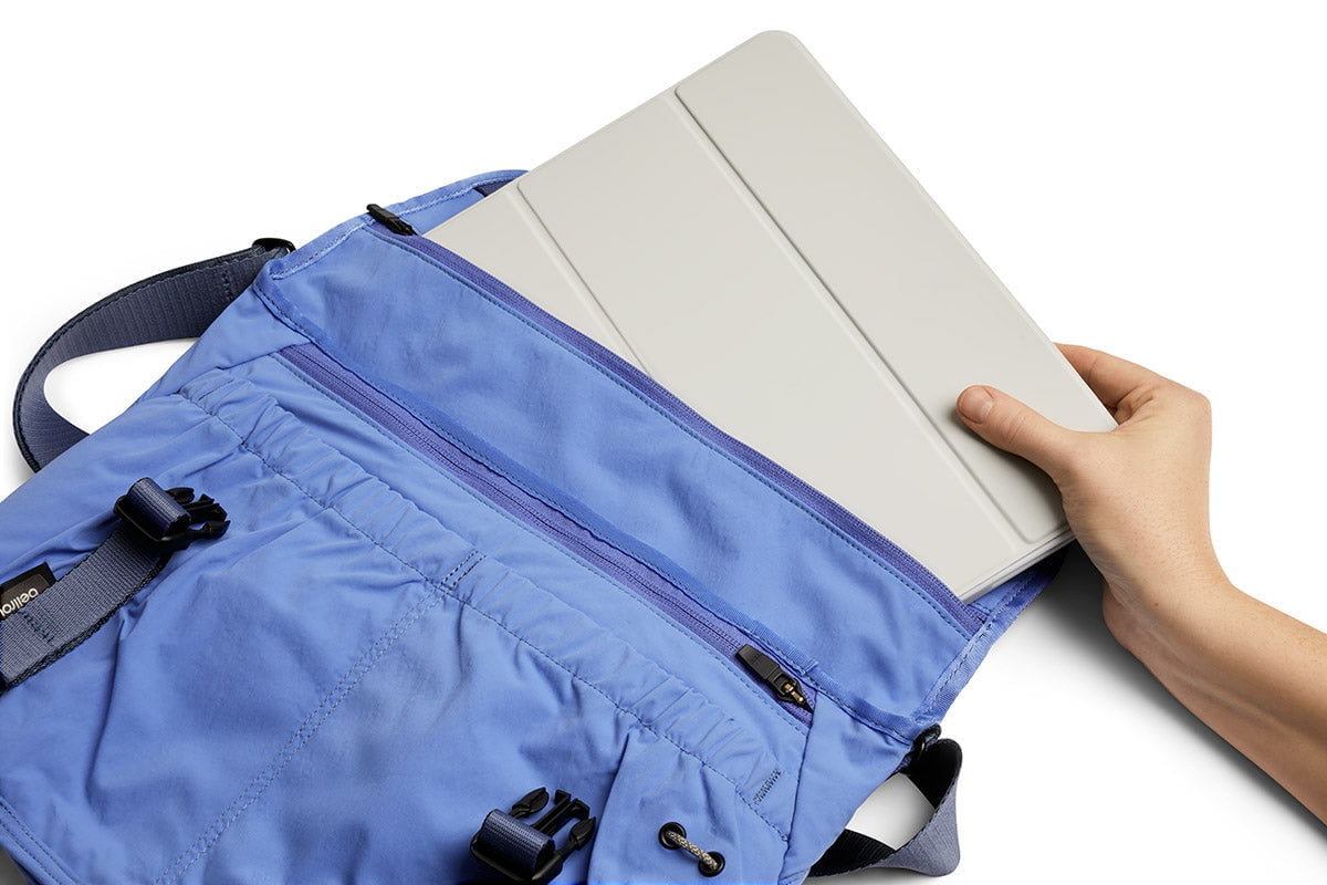 Bellroy Messenger Bags Bellroy Cinch Messenger Bag