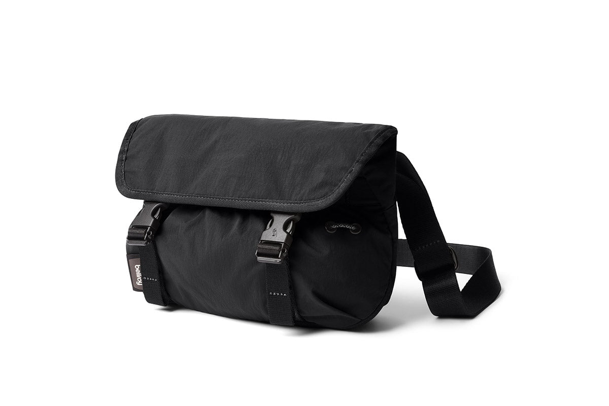 Bellroy Messenger Bags Black Bellroy Cinch Mini Messenger
