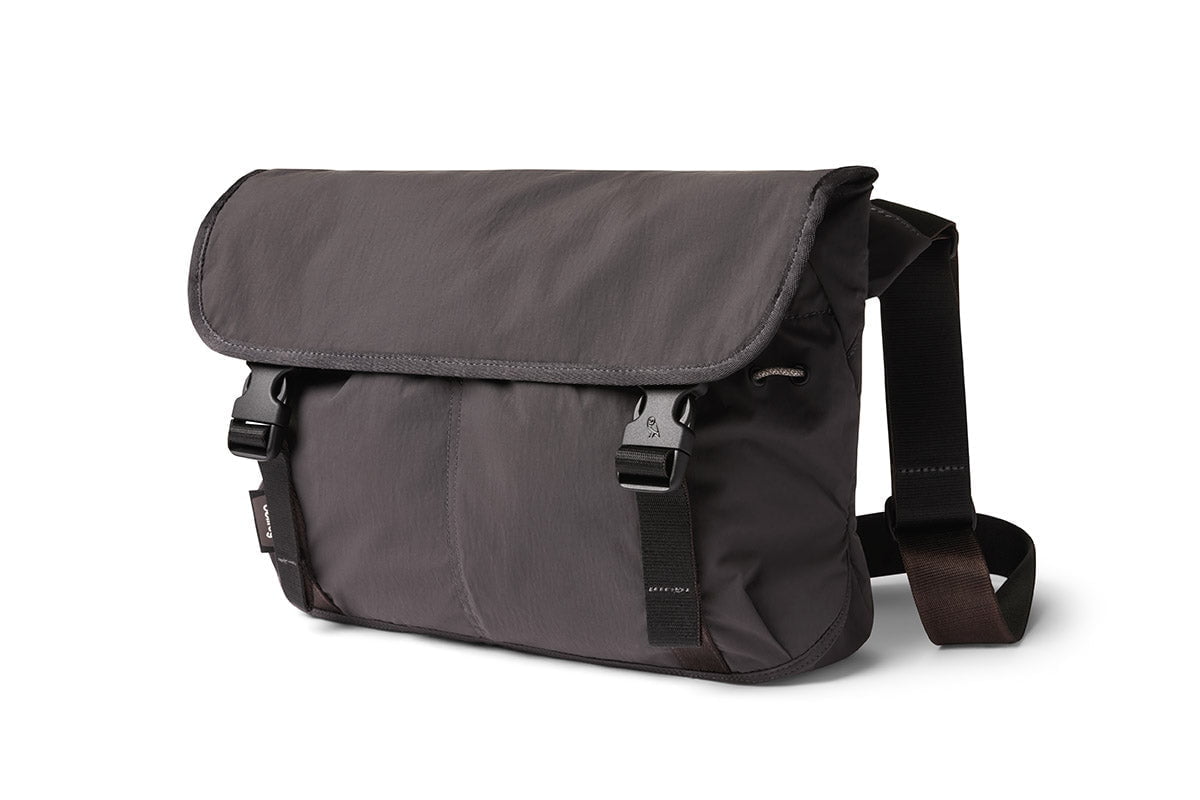Bellroy Messenger Bags Charcoal Bellroy Cinch Messenger Bag