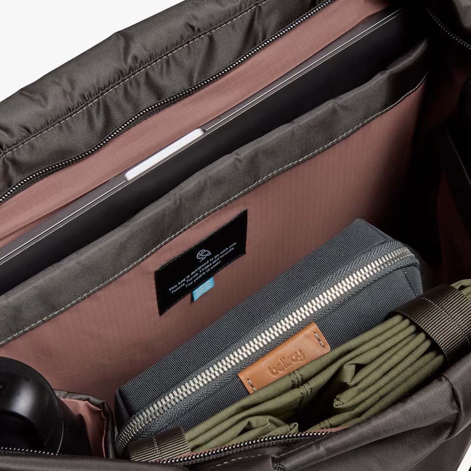 Bellroy Tote Bag Bellroy Laneway Tote 19L