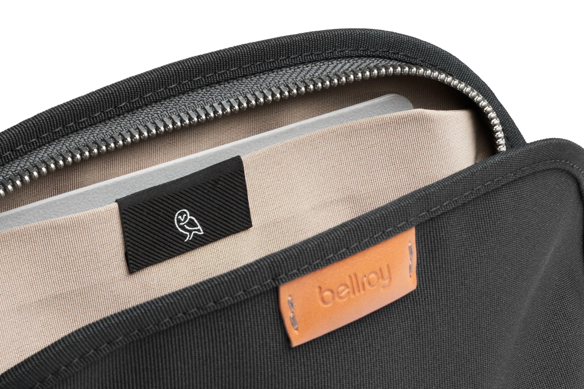 Bellroy Travel Accessories Bellroy Classic Pouch