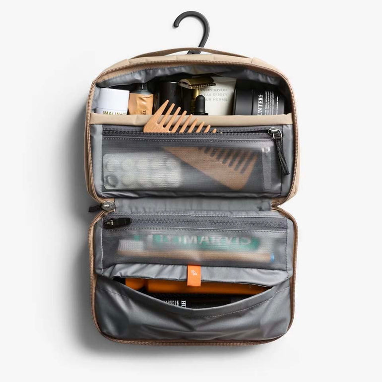 Bellroy Travel Accessories Bellroy Hanging Toiletry Kit