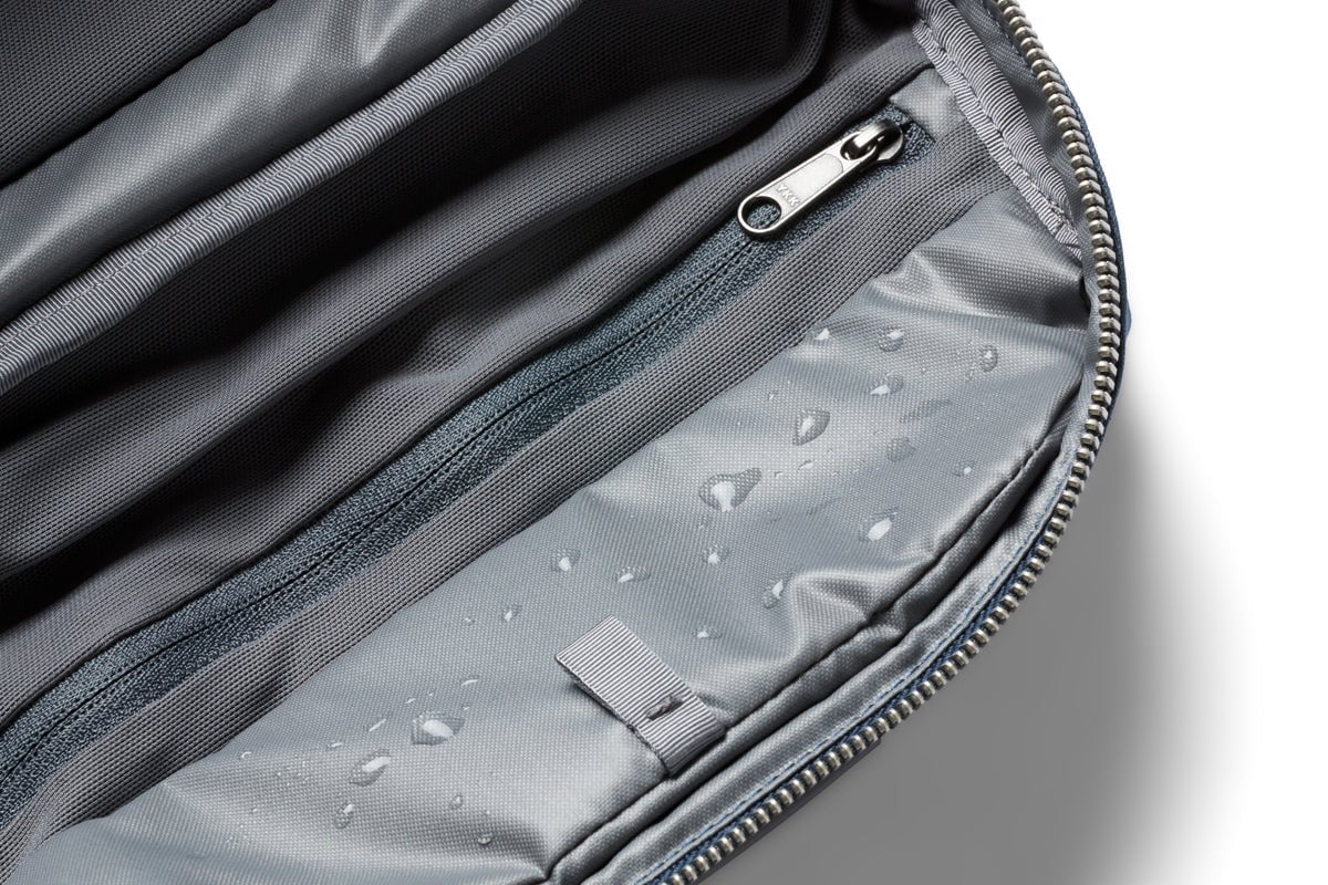 Bellroy Travel Accessories Bellroy Toiletry Kit Plus