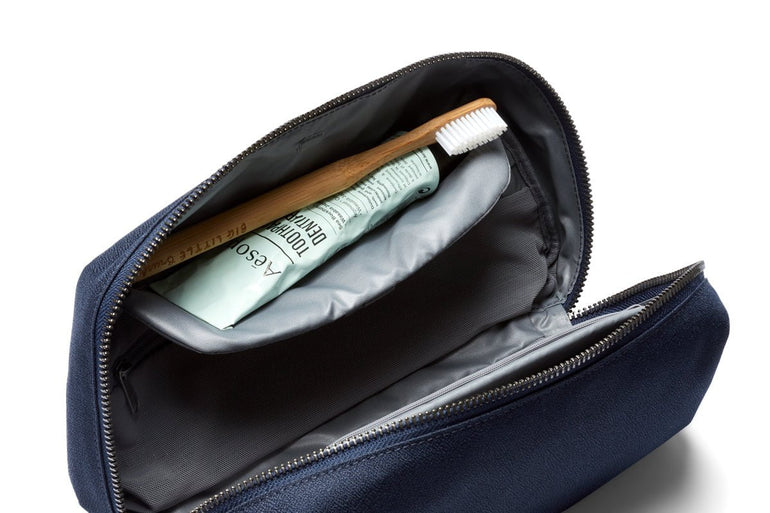 Bellroy Travel Accessories Bellroy Toiletry Kit Plus