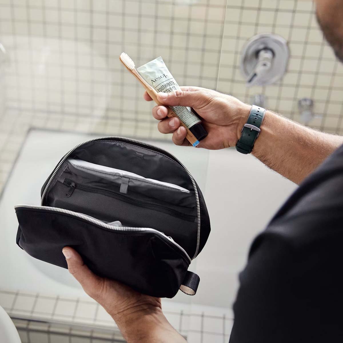 Bellroy Travel Accessories Bellroy Toiletry Kit Plus