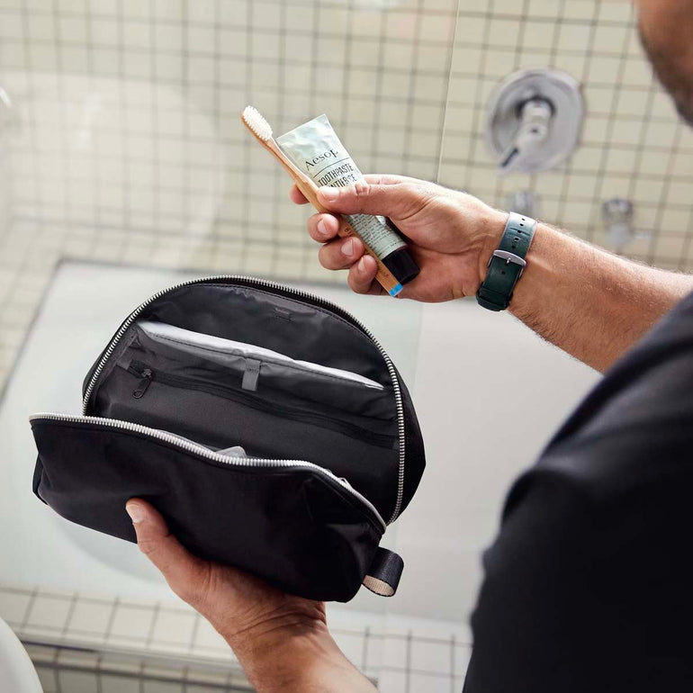 Bellroy Travel Accessories Bellroy Toiletry Kit Plus