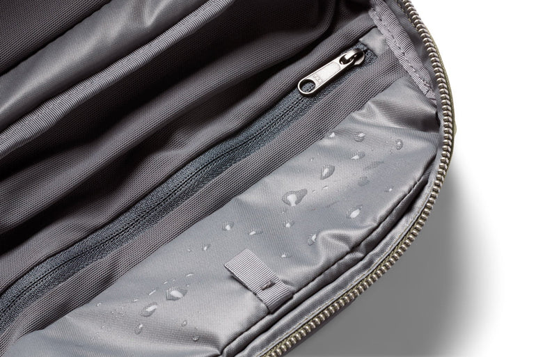 Bellroy Travel Accessories Bellroy Toiletry Kit Plus