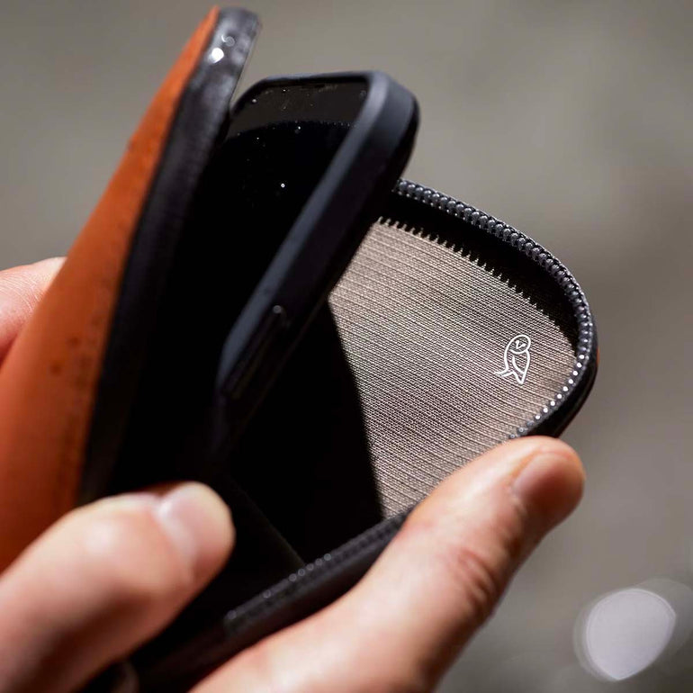 Bellroy Travel Accessories Bellroy Venture Phone Pocket Plus