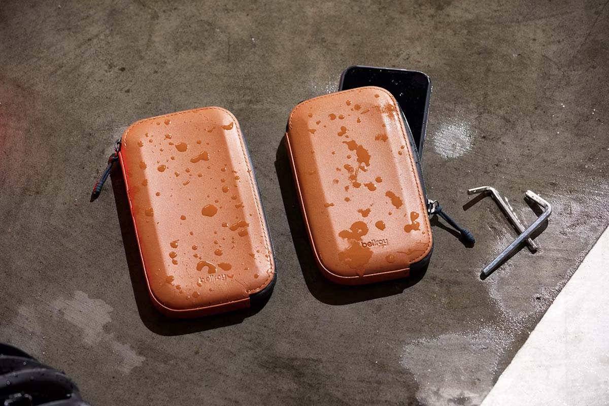 Bellroy Travel Accessories Bellroy Venture Phone Pocket Plus