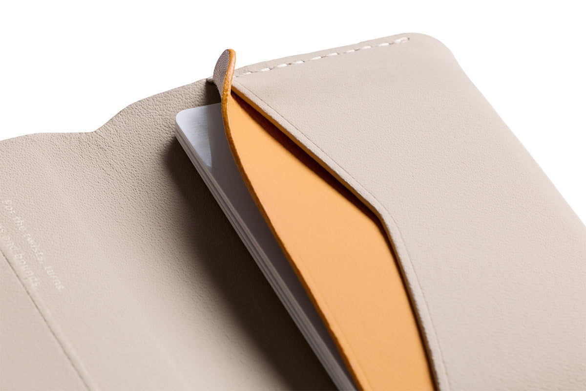 Bellroy Wallets INNOVERA™ Tahini Bellroy Under Cover - INNOVERA™ Edition - INNOVERA™ Tahini
