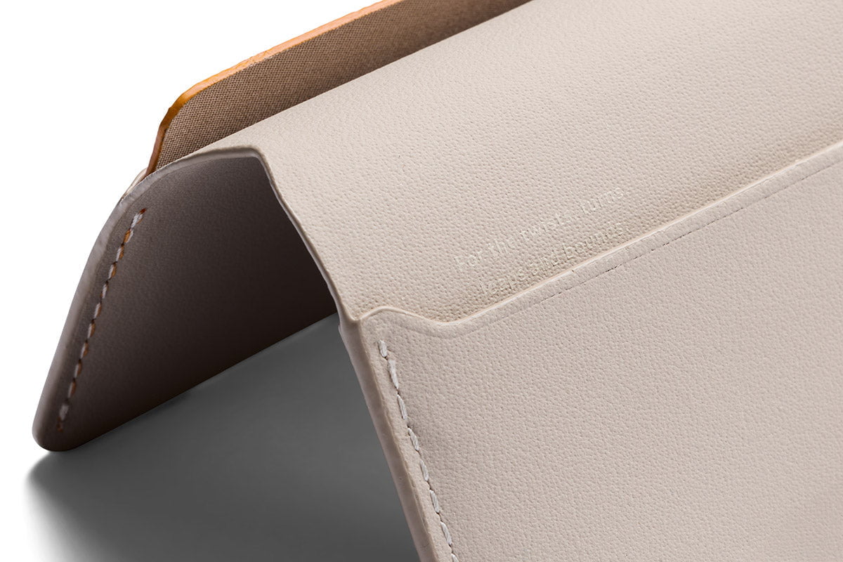 Bellroy Wallets INNOVERA™ Tahini Bellroy Under Cover - INNOVERA™ Edition - INNOVERA™ Tahini