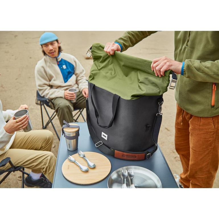 Black + Blum Coolers Moss Black + Blum Insulated Cooler Bag - 25L