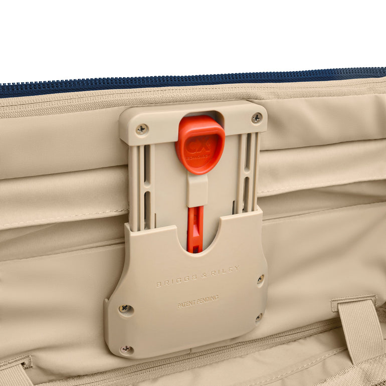 Briggs & Riley Luggage Briggs & Riley Baseline Global 2-Wheel Carry-On Luggage