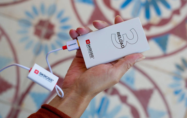 Canada Luggage Depot Free Gifts Skross Reload 3 Power Bank Free Gift