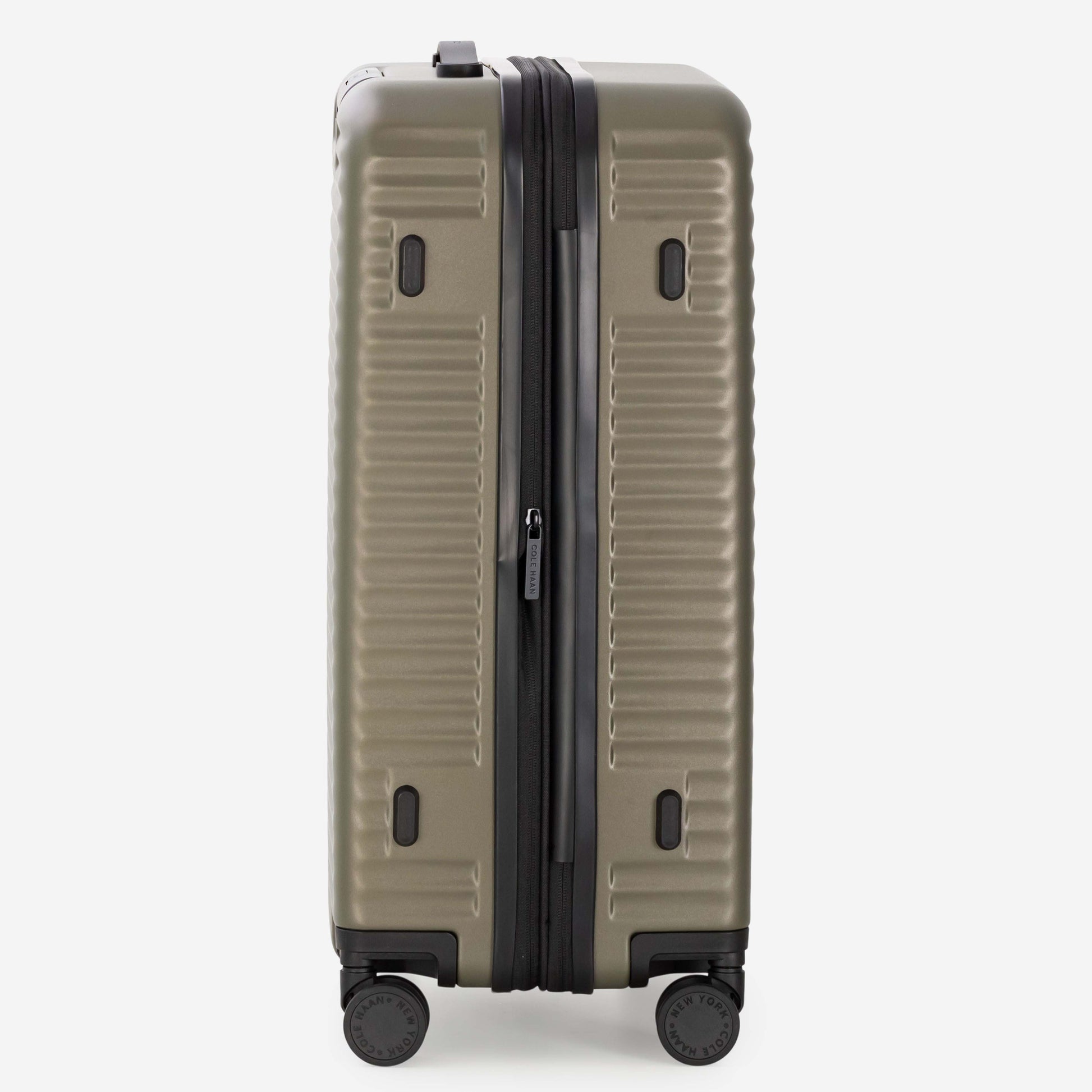 Cole Haan Luggage Cole Haan Traverse Series Premium Hardside Medium Checked Luggage