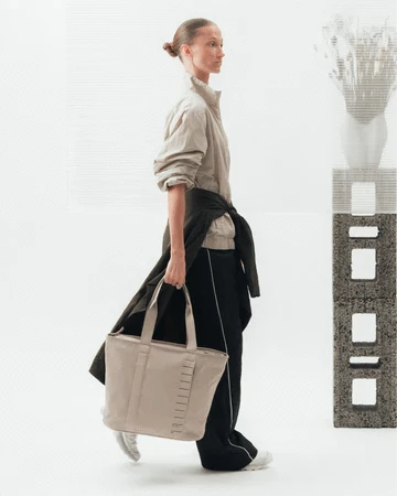 Db Tote Bag Db Essential Tote 20L