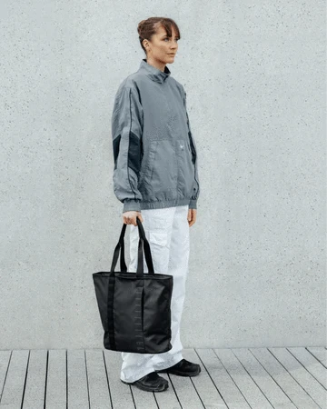 Db Tote Bag Db Essential Tote 20L