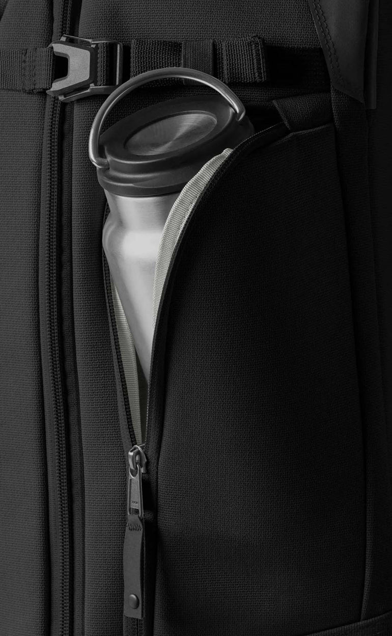 Eagle Creek Luggage Eagle Creek Gear Warrior XE 2-Wheel Convertible Carry-On Luggage