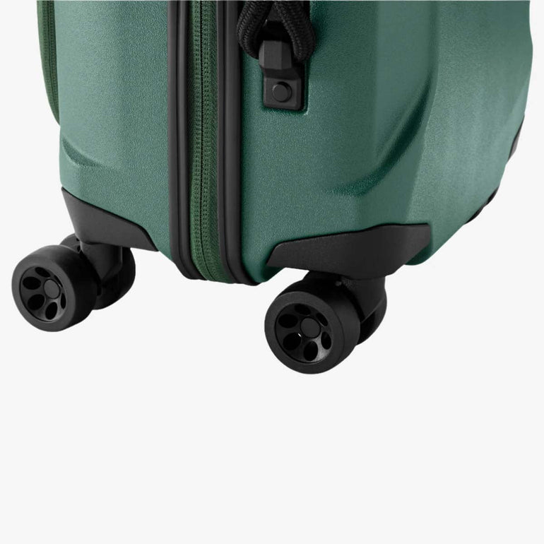 Eagle Creek Luggage Eagle Creek Tarmac 4-Wheel Carry-On Luggage