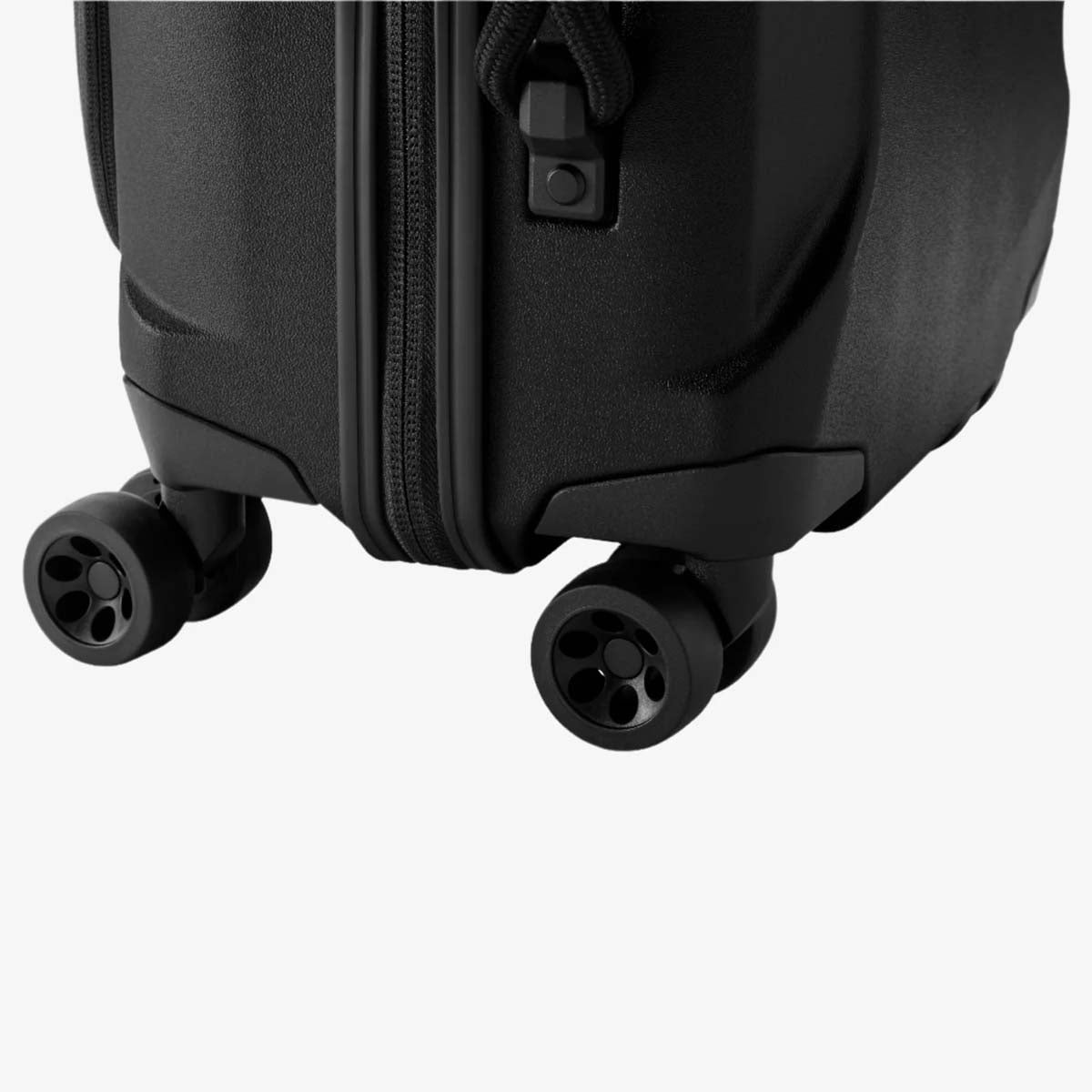 Eagle Creek Luggage Eagle Creek Tarmac 4-Wheel Carry-On Luggage