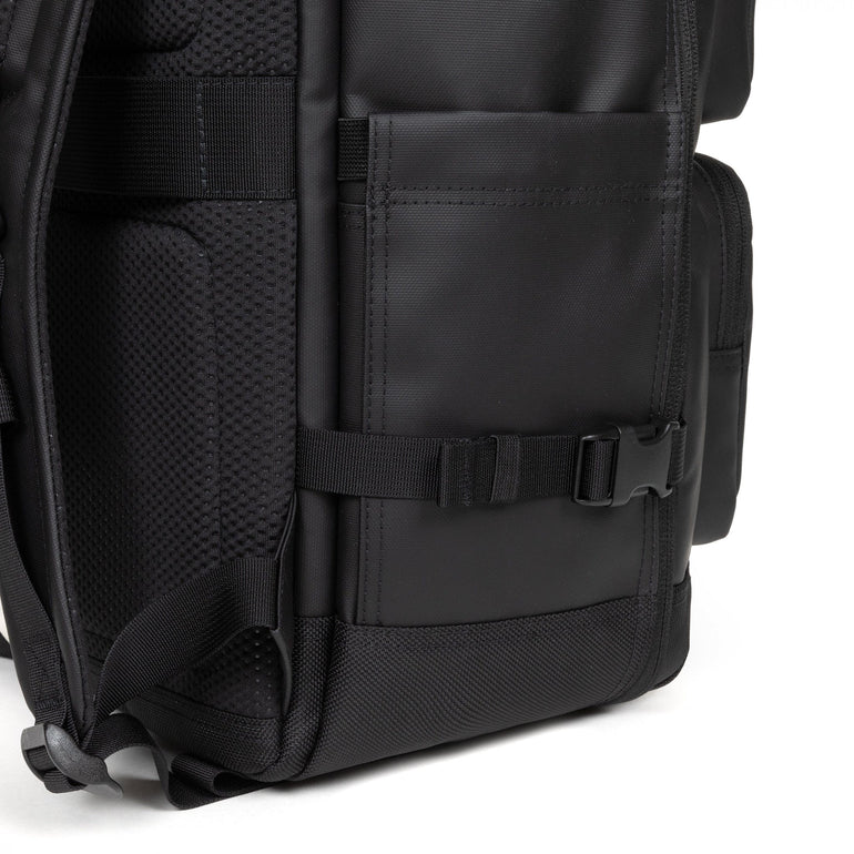 Eastpak Backpacks Top Black Eastpak Tecum Cabin CNNCT - Top Black