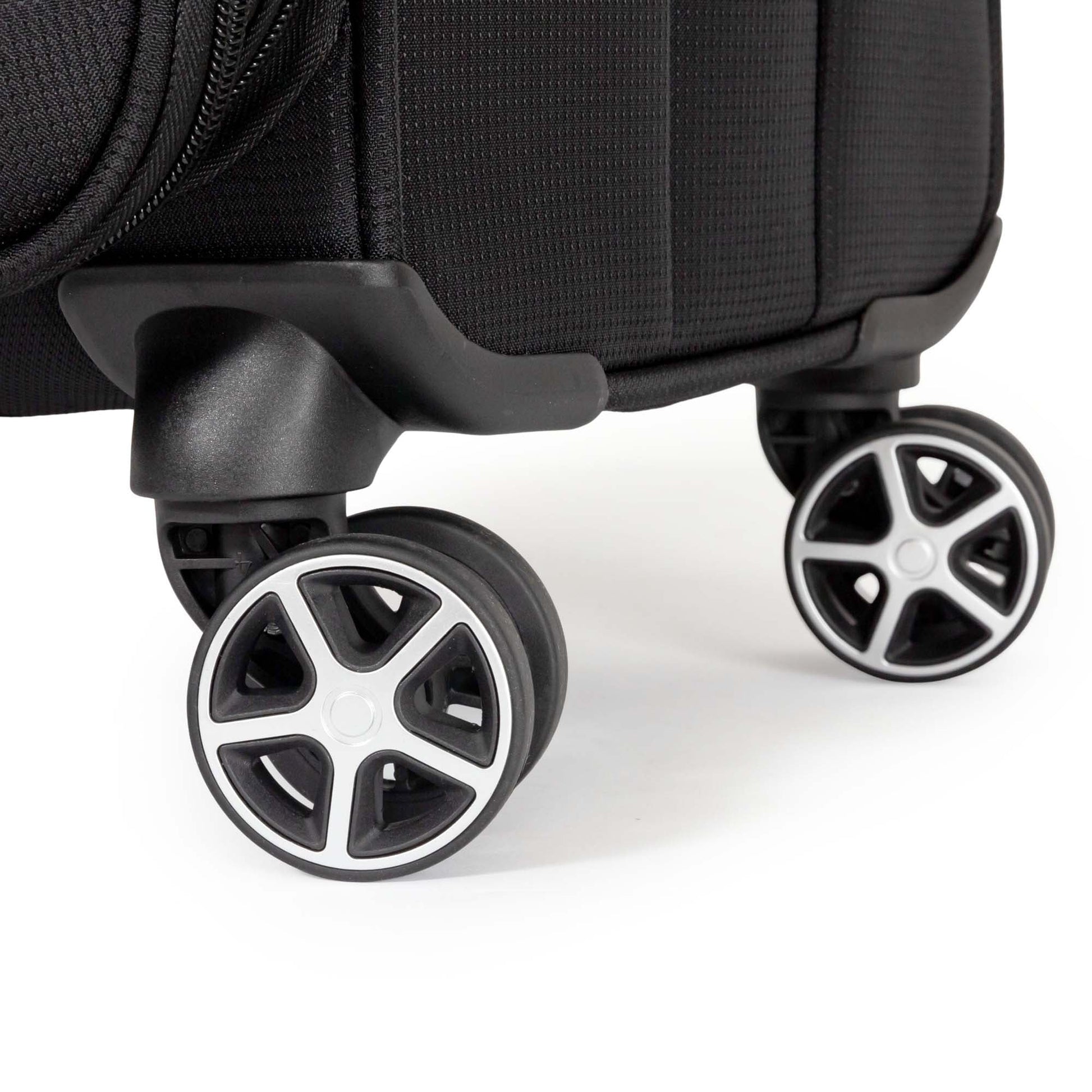 Explorer Luggage Black Explorer Onyx Large Expandable Spinner Luggage