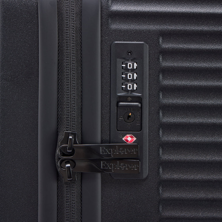 Explorer Luggage Explorer Axis Large Luggage