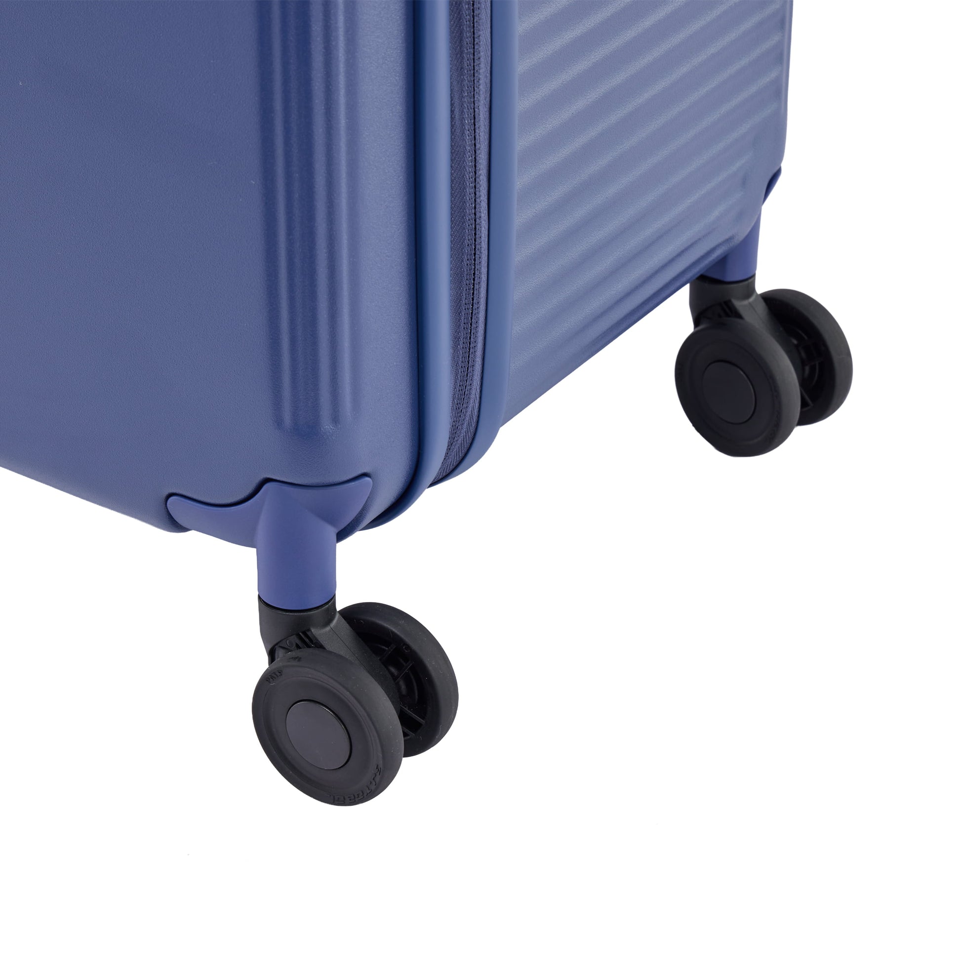 Explorer Luggage Explorer Axis Large Luggage
