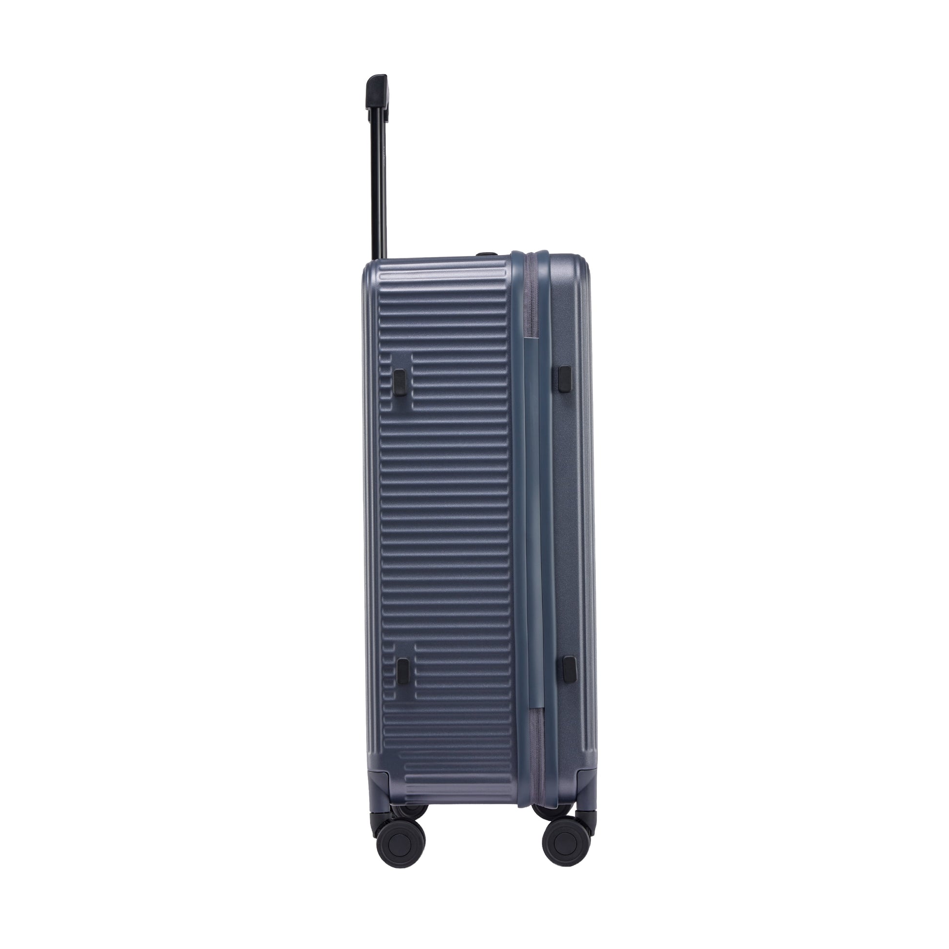 Explorer Luggage Explorer Axis Medium Luggage