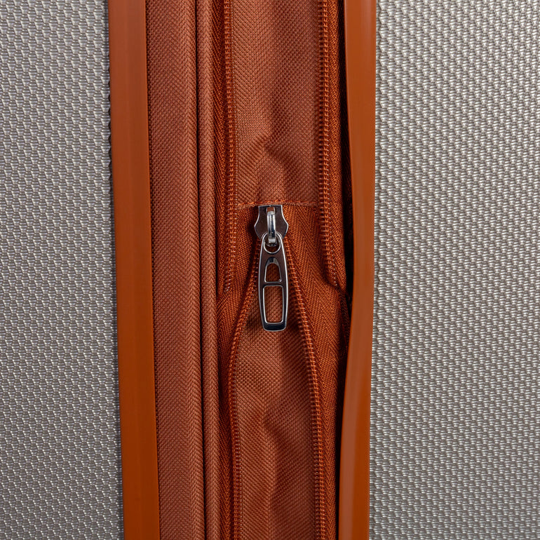 Explorer Luggage Explorer First Class Expandable Luggage Set
