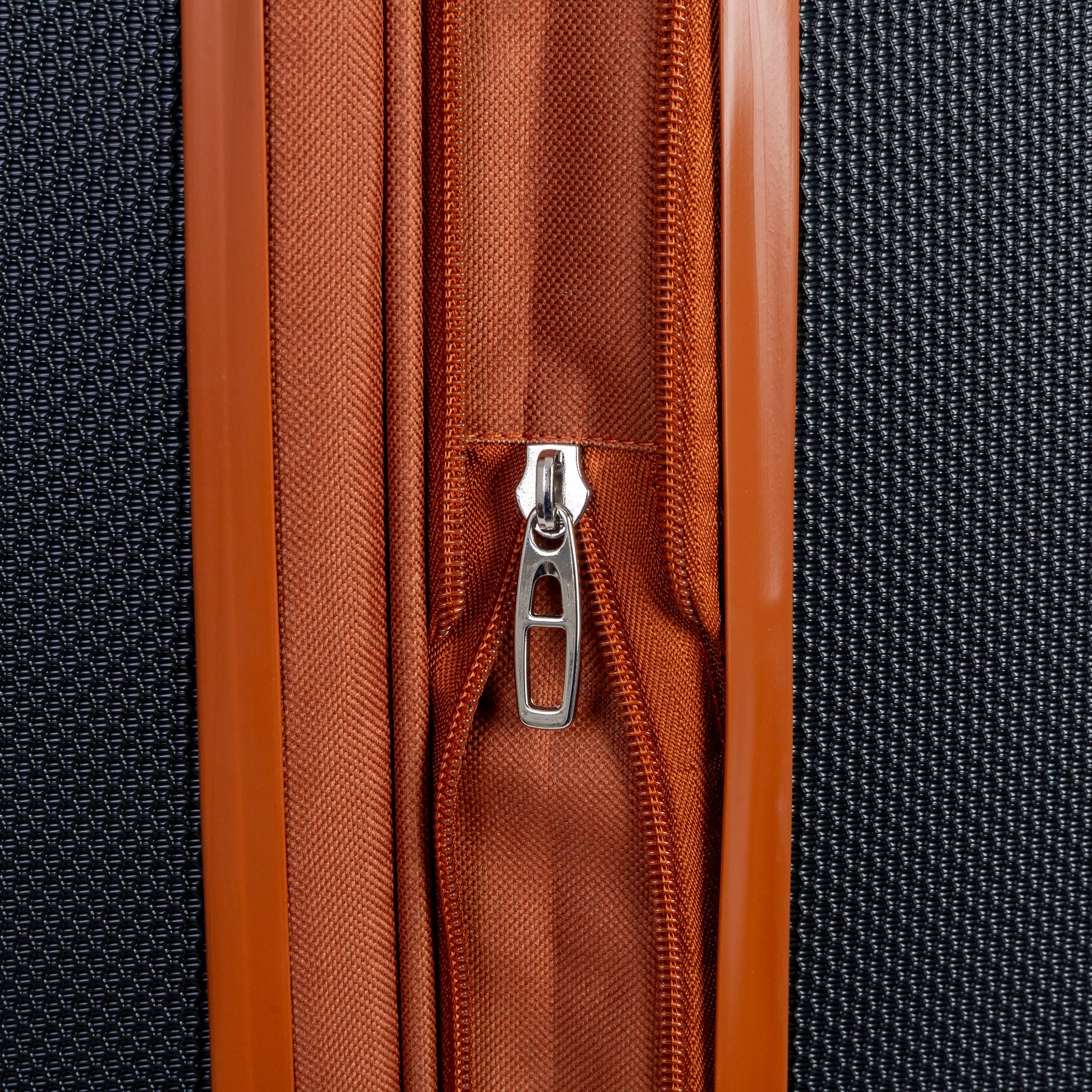 Explorer Luggage Explorer First Class Expandable Medium Luggage