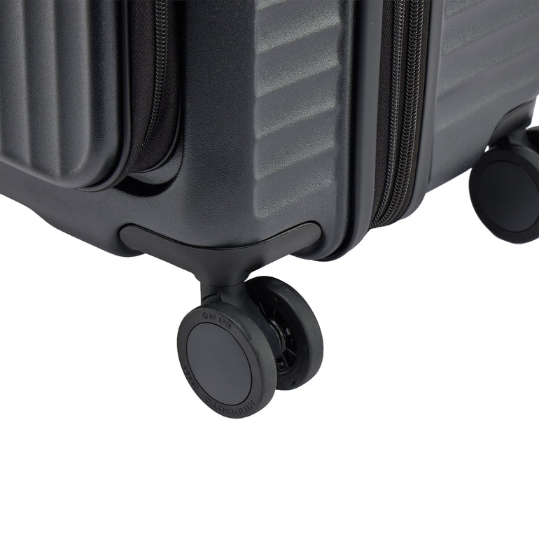 Explorer Luggage Explorer Terra Expandable Carry-On Luggage